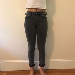 American Eagle High-Raised Grey Jeans